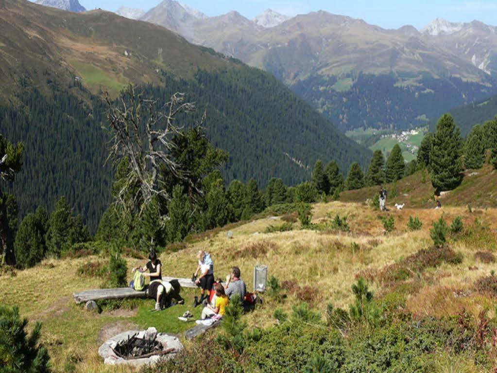 Hotel Alte Post By Mountain Hotels Davos Esterno foto